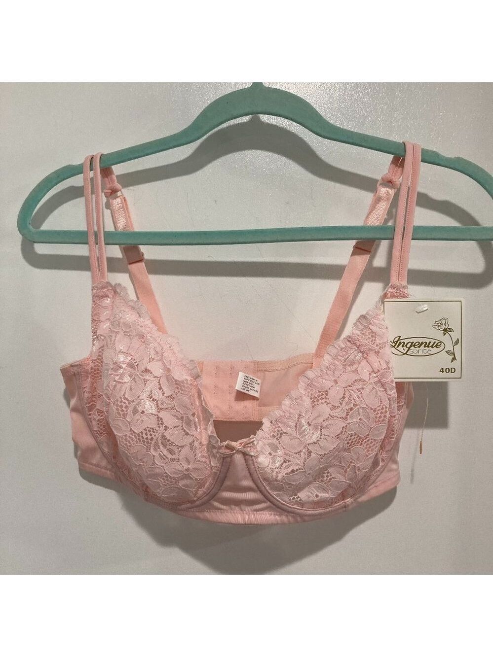 New with tags Ingenue underwire bra Size 40D